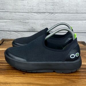 OOFOS Oomg Eezee Low Triple Black Comfort Recovery Shoe 7012022-2 Womens Size 9